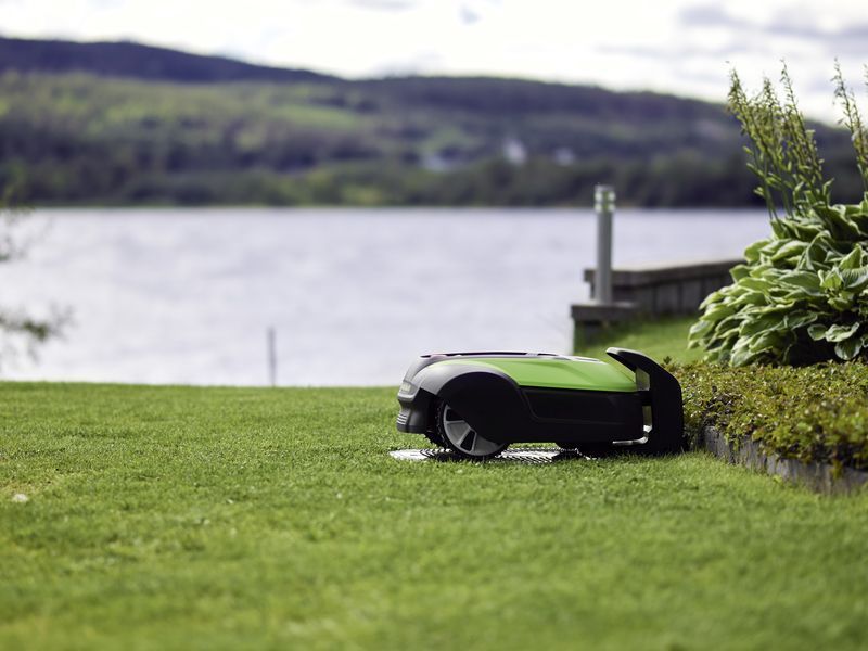 Робот-газонокосилка Greenworks Optimow 15 GRL115