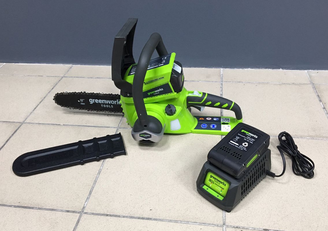 Пила аккумуляторная цепная Greenworks 25 см 24V G24CS25, без АКБ и ЗУ